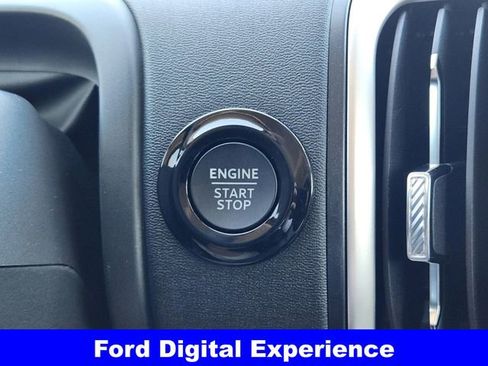 New 2026 Ford Expedition Active image 20