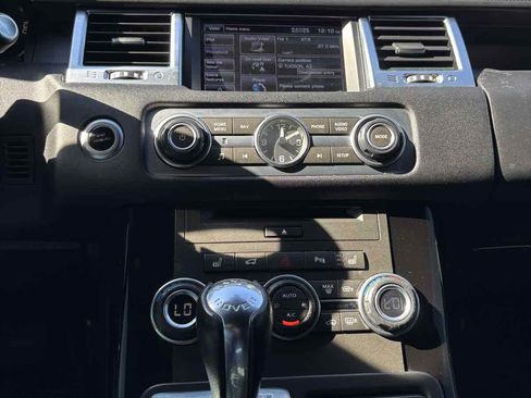 Used 2013 Land Rover Range Rover Sport HSE LUX AWD/4WD image 10
