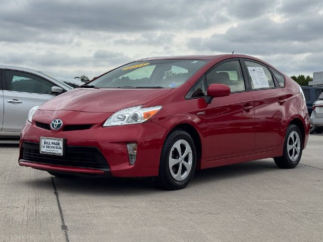 Used 2015 Toyota Prius Three FWD image 2