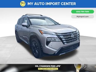 Used 2025 Nissan Rogue Platinum w/ Platinum Premium Package FWD video 1