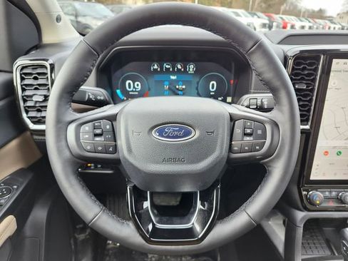 New 2025 Ford Ranger Lariat w/ FX4 Off-Road Package image 27