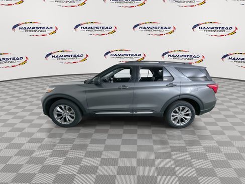 Used 2022 Ford Explorer XLT w/ Equipment Group 202A AWD/4WD image 5