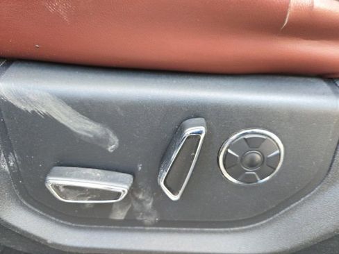 Used 2019 Ford F350 Platinum w/ Platinum Ultimate Package image 9