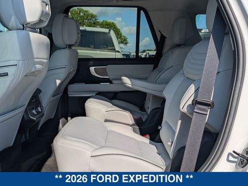 New 2026 Ford Expedition Platinum w/ Platinum Ultimate Package AWD/4WD image 18