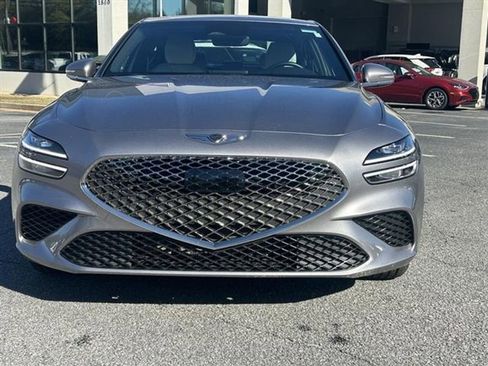 Used 2025 Genesis G70 2.5T image 2
