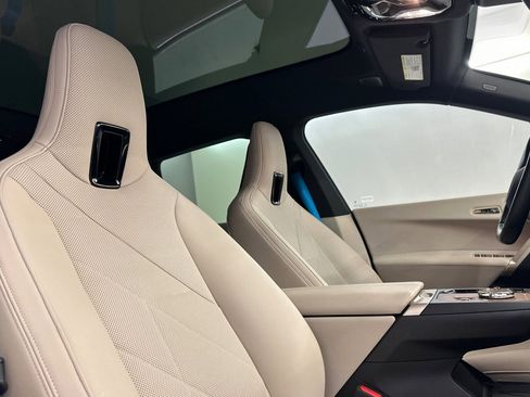 Certified 2023 BMW iX M60 w/ Executive Package AWD/4WD image 31