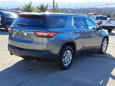Used 2020 Chevrolet Traverse LS image 5