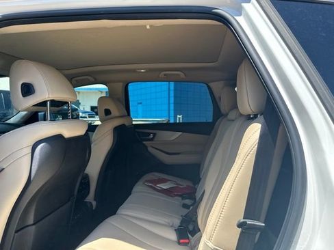 Used 2025 Acura MDX FWD image 5