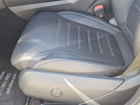 Certified 2025 Mercedes-Benz GLC 43 AMG GLC 43 AMG image 25