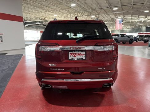 Used 2023 GMC Acadia Denali w/ Denali Ultimate Package image 5