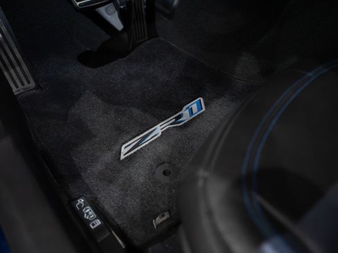 Used 2019 Chevrolet Corvette ZR1 RWD image 12