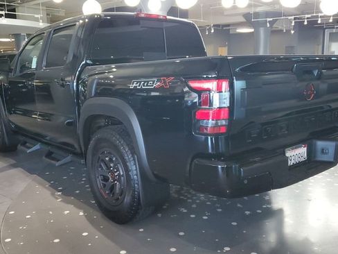 Used 2025 Nissan Frontier Pro-X image 5