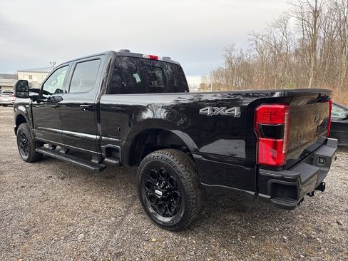 New 2026 Ford F250 Lariat w/ Black Appearance Package image 7