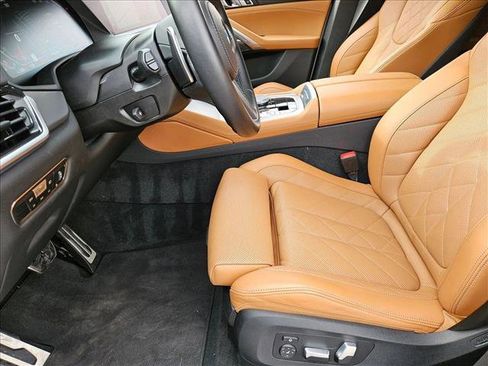 Certified 2023 BMW X6 xDrive40i w/ M Sport Package image 16