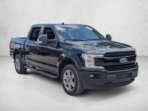 Used 2018 Ford F150 Lariat w/ Equipment Group 502A Luxury AWD/4WD image 3