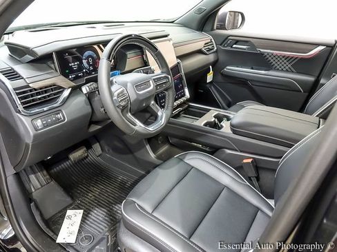New 2026 GMC Acadia Denali w/ Super Cruise Package AWD/4WD image 10
