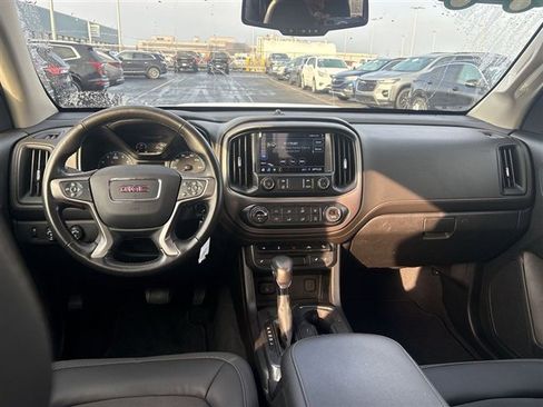 Used 2022 GMC Canyon AT4 w/ Trailering Package image 18