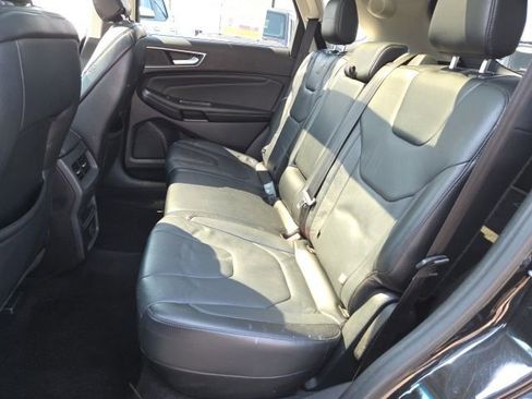 Used 2015 Ford Edge Titanium w/ Canadian Touring Package AWD/4WD image 11