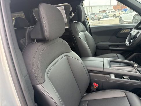 New 2027 Kia Telluride S w/ Towing Package image 18