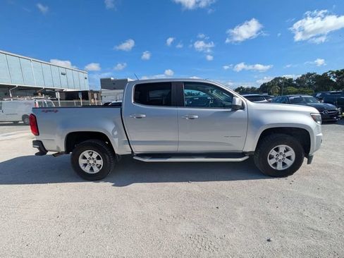Used 2020 Chevrolet Colorado W/T w/ WT Convenience Package AWD/4WD image 2