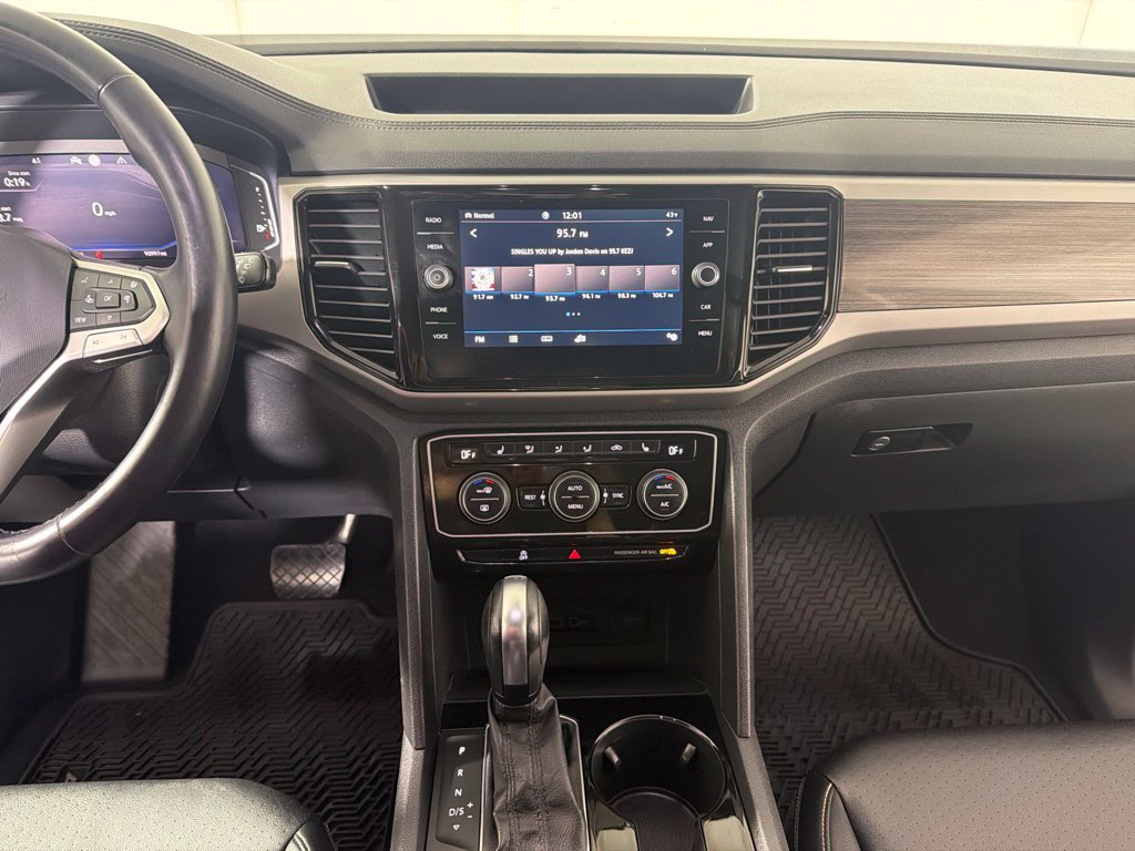Used 2021 Volkswagen Atlas SEL AWD/4WD image 12