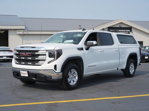 Used 2022 GMC Sierra 1500 SLE AWD/4WD image 7