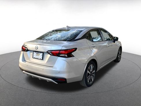 Used 2025 Nissan Versa SV image 7