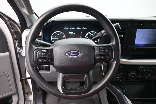 Used 2023 Ford F250 XLT w/ FX4 Off-Road Package AWD/4WD image 16