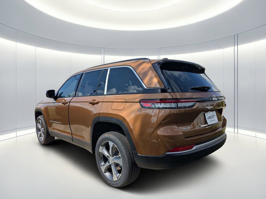 New 2026 Jeep Grand Cherokee Limited AWD/4WD image 6