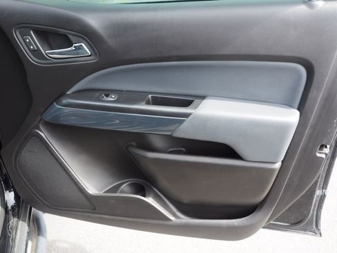 Used 2019 Chevrolet Colorado Z71 image 23