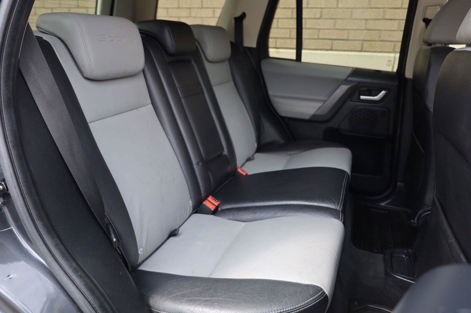 Used 2010 Land Rover LR2 HSE AWD/4WD image 27