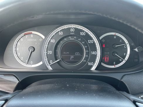 Certified 2017 Honda Accord EX-L image 30