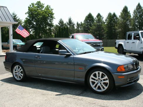 Used 2003 BMW 330Ci Convertible RWD image 6
