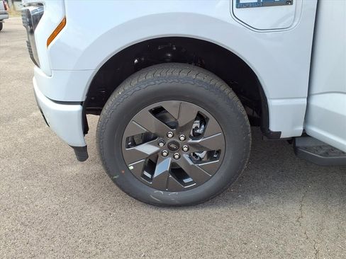 New 2025 Ford F150 Lightning Flash image 22