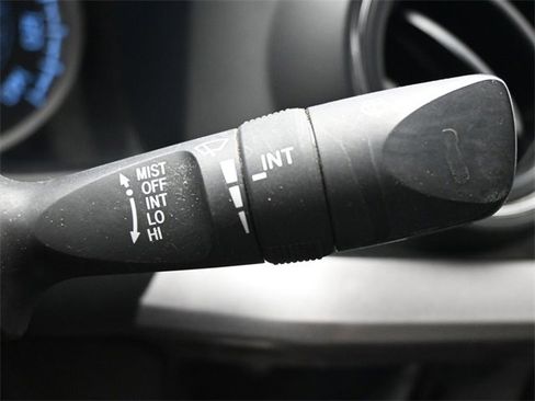 Used 2018 Toyota Tacoma SR5 image 22