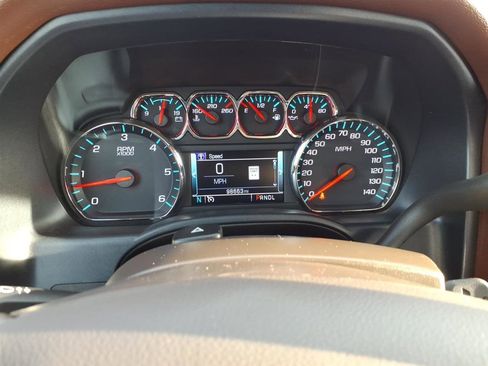 Used 2018 Chevrolet Silverado 1500 High Country image 25