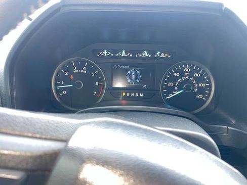 Used 2018 Ford F150 XLT w/ Equipment Group 302A Luxury AWD/4WD image 13