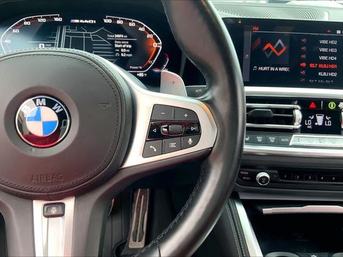 Used 2022 BMW M440i Coupe w/ Premium Package RWD image 22
