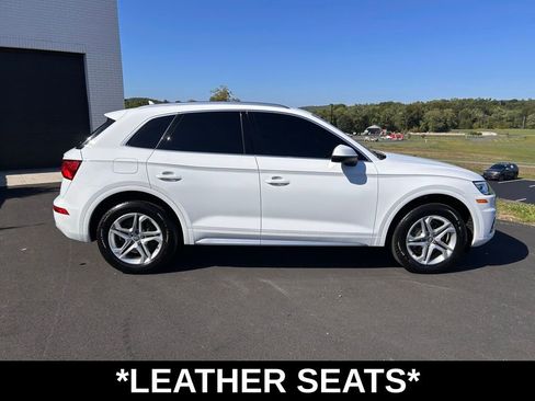 Used 2019 Audi Q5 2.0T Premium w/ Convenience Package image 10
