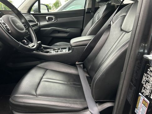 Used 2024 Kia Sorento S AWD/4WD image 22