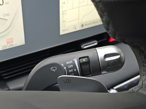 Used 2023 Hyundai Ioniq 5 SE image 34