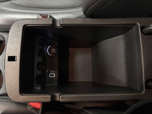 Used 2019 Jeep Cherokee Latitude Plus w/ Cold Weather Group image 26