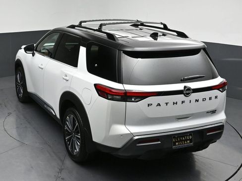 New 2026 Nissan Pathfinder Platinum AWD/4WD image 27