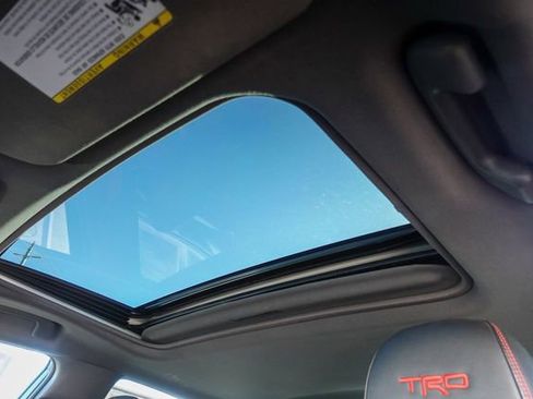 Used 2020 Toyota Avalon TRD image 27