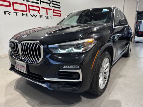 Used 2019 BMW X5 xDrive40i w/ Convenience Package AWD/4WD image 2