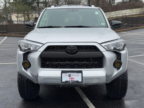 Used 2014 Toyota 4Runner SR5 image 10