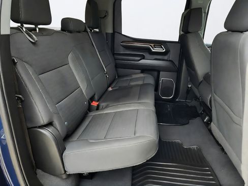 Used 2023 Chevrolet Silverado 1500 LT AWD/4WD image 34