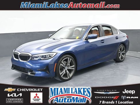 Used 2021 BMW 330i Sedan w/ Premium Package image 1