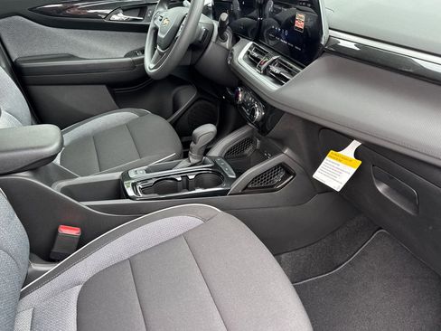 New 2026 Chevrolet TrailBlazer LT FWD image 15