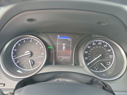 Used 2024 Toyota Camry SE w/ Convenience Package image 32